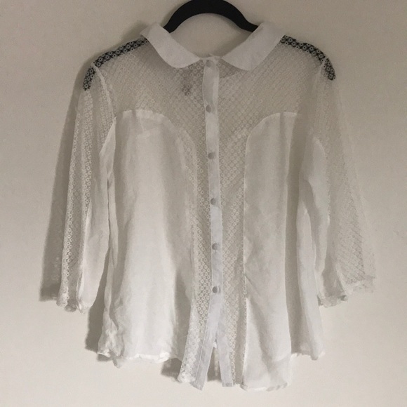 White top - Picture 2 of 2